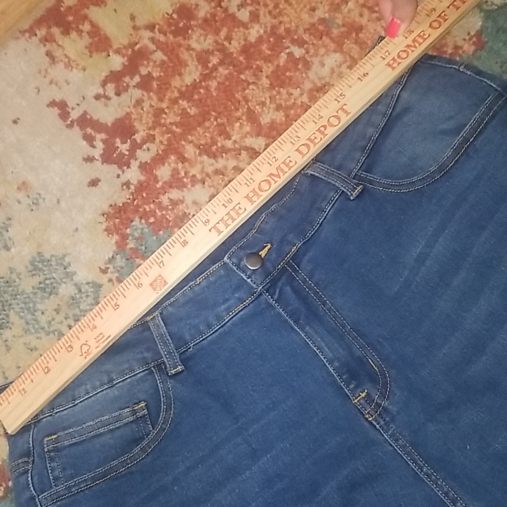 Plus size Jeans - Picture 7 of 13